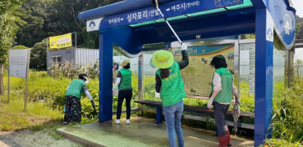 개군면새마을회, 승강장소독 및 대청소