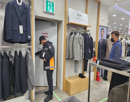 다중이용시설 비상구 단속