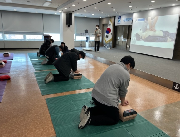 수원시 장안구, 사회복무요원 대상 심폐소생술 등 응급처치 교육 실시