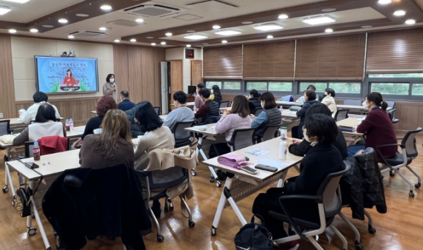 수원시 영통구 '소소한 일상탐구 살롱' 공유회 개최