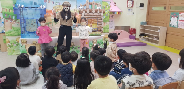 학부모 재능기부 인형극