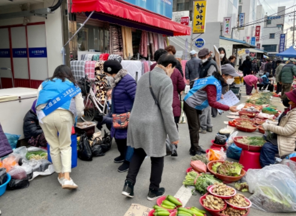사천시·외식업지부·어린이급식지원센터 등 겨울철 노로바이러스 등 식중독 예방 합동 홍보 캠페인 개최