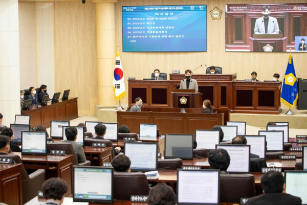 안산시의회, 한국와이퍼 고용문제 해결 촉구 결의안 ‘채택’
