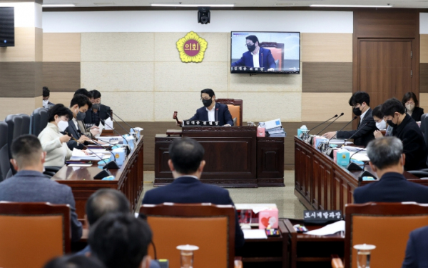 해양산업클러스터 및 항만재개발 특별위원회 정책 세미나