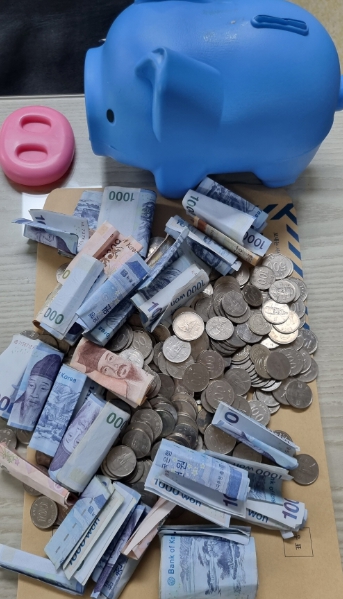 수원시 권선구 서해철거, 서둔동에 이웃사랑 돼지저금통 기부
