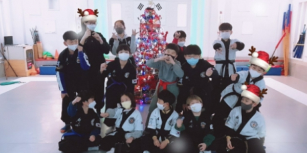 해동검도 현무관, 라면 50박스 후원 이어가