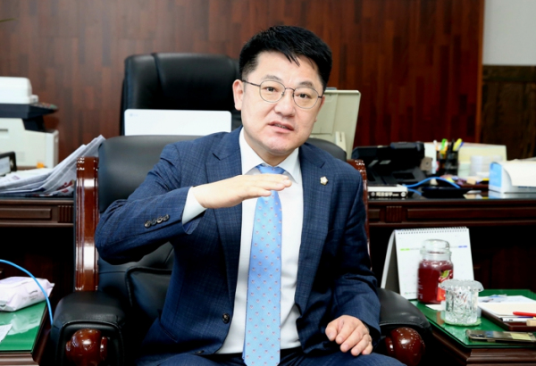 한승일 인천서구의회 의장