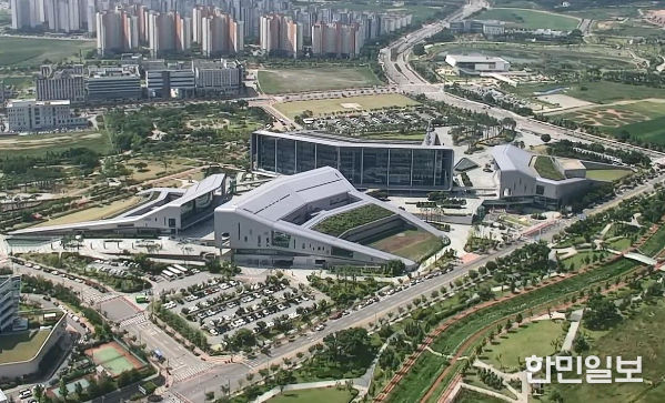 충남도청사