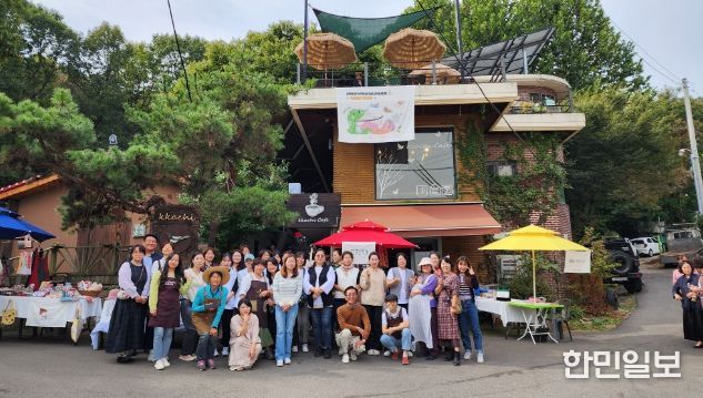 광명시의 넷제로에너지카페들이 지난 13일 ‘2023년 광명형넷제로에너지카페 박람회-구름산햇빛장’을 개최했다.
