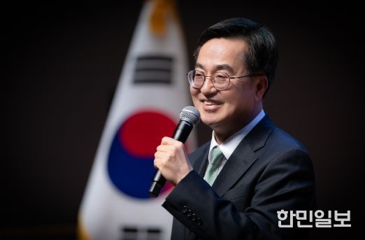 순국선열의날 앞두고 광복회장 초청 특강 마련한 김동연 경기도지사, “독립기념관 건립과 함께 경기도가 역사 바로 세우기에 선도적 역할 할 것”
