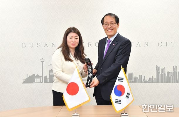 부산시, 일본 나가사키현 부지사 접견