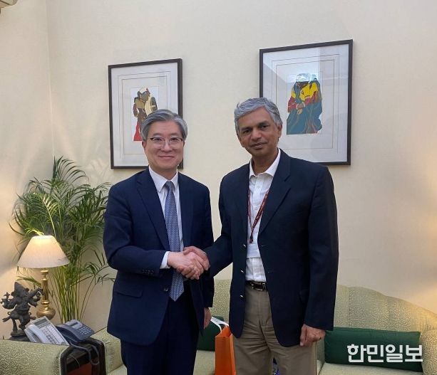 경제외교조정관, 인도 방문