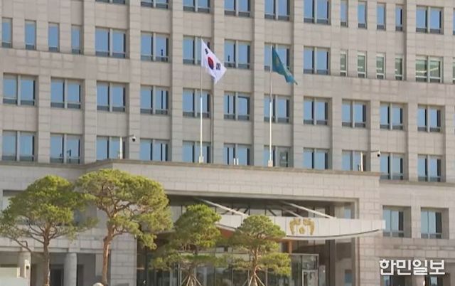 이재명 대통령 "고통의 역사 위에 평화의 약속을"…원폭 피해동포 위로