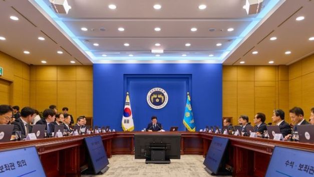 이재명 대통령, 수석보좌관회의 주재