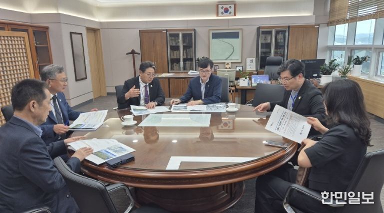 (김해시, 정부세종청사 방문 국비 지원 건의)