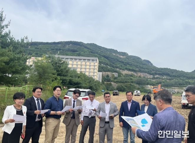 안양시의회 총무경제위원회, 경인교대 경기캠퍼스 내 야구장·풋살장 조성 현장 방문