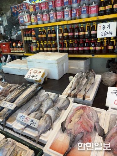 용인특례시가 추석을 앞두고 전통시장과 대형마트의 제수용품에 대해 방사능 검사를 진행한 결과 전 품목에서 '정상' 판정이 나왔다.