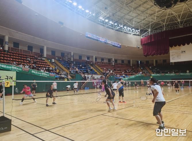 제19회 지리산남악제배 배드민턴대회 성료