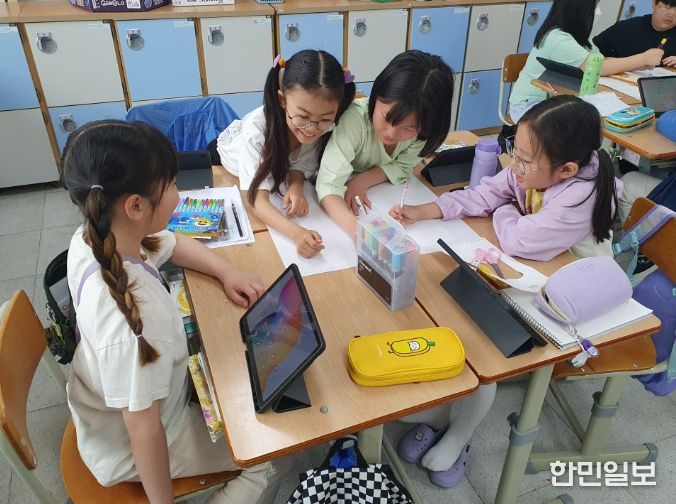 학생이 묻고, 탐구하고, 성장하는 학생 중심 수업 혁신