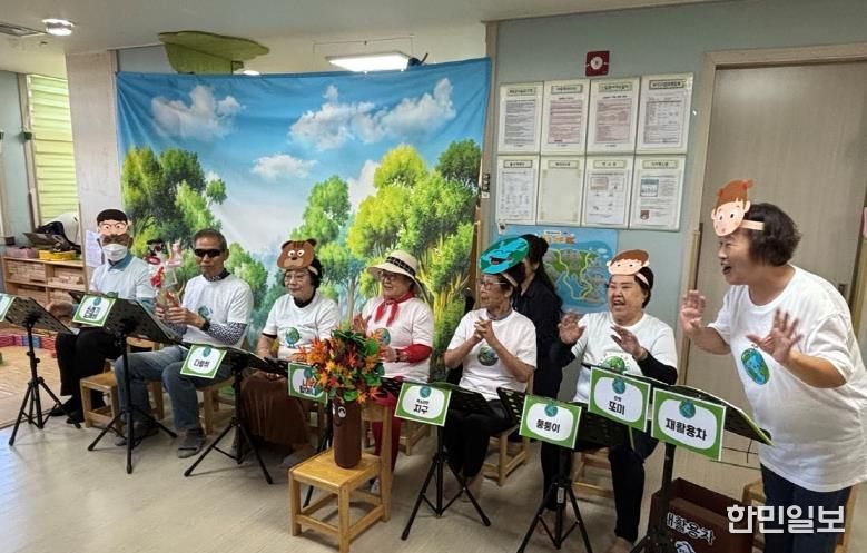 동화구연 진행 모습