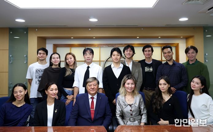 18일 <서울과 비슈케크의 Ballet 향연> 공연을 위해 키르기즈스탄 국립오페라 발레극장 발레단 서울시의회 방문
