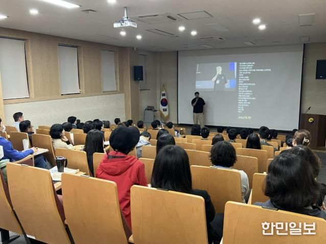 연천군, 야나두 김민철 대표 강연장 가득 메우며 '다달이 인문학 10월' 강연 성황 마무리