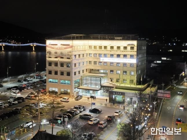 군 청사