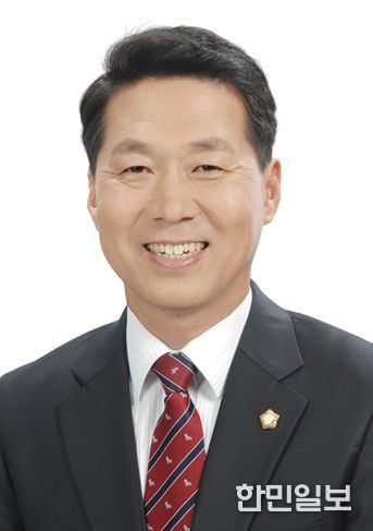 박찬흥 의원(춘천, 경제산업위원회위원장)