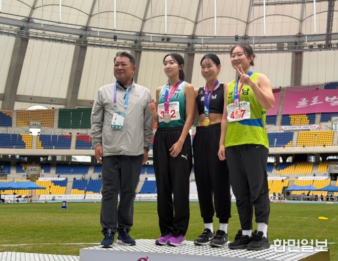 육상팀 조은주 선수 100m 허들 1위로 금빛 질주