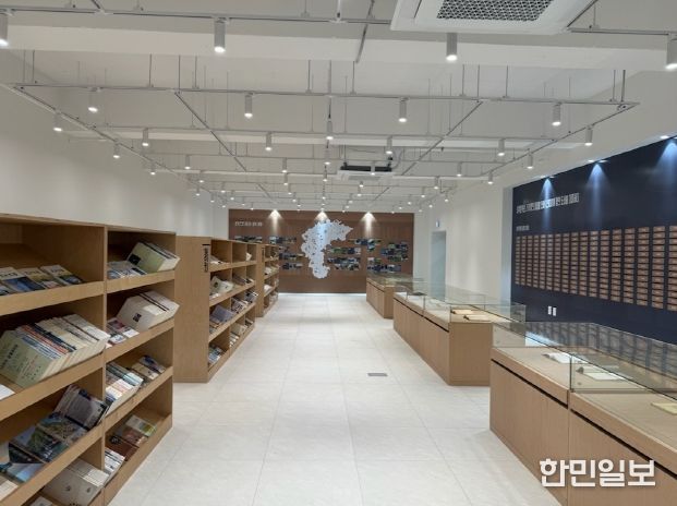 ‘충북문학관 팝업전시‘ 개막