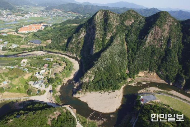 영동군, 월류봉 출렁다리 착공