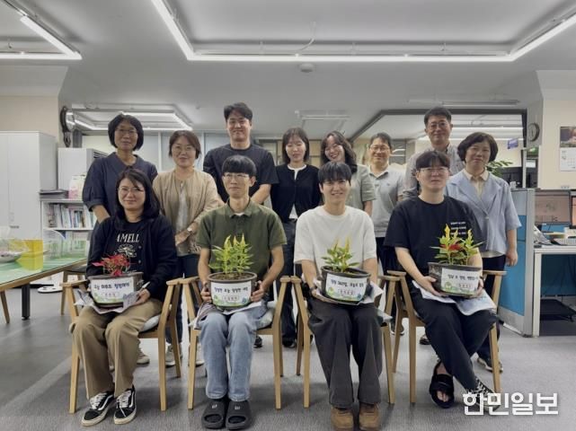 산청군, 청렴마음 담은 꽃길 가꾸기 실시