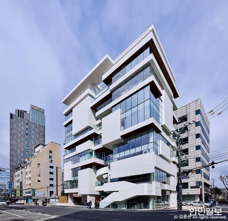 대상. 석촌동 1-4_김용관 작가