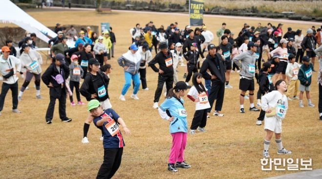 “제주 신화 속을 달린다”돌문화공원 러닝 행사 인기