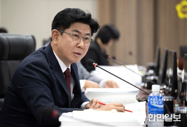 경기도의회 윤충식 의원