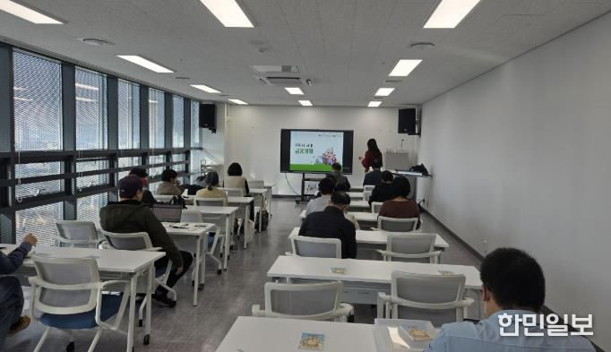 동두천시 오르빛도서관, 성인 대상 '100세 시대 금융생활' 강의 성황리 마무리
