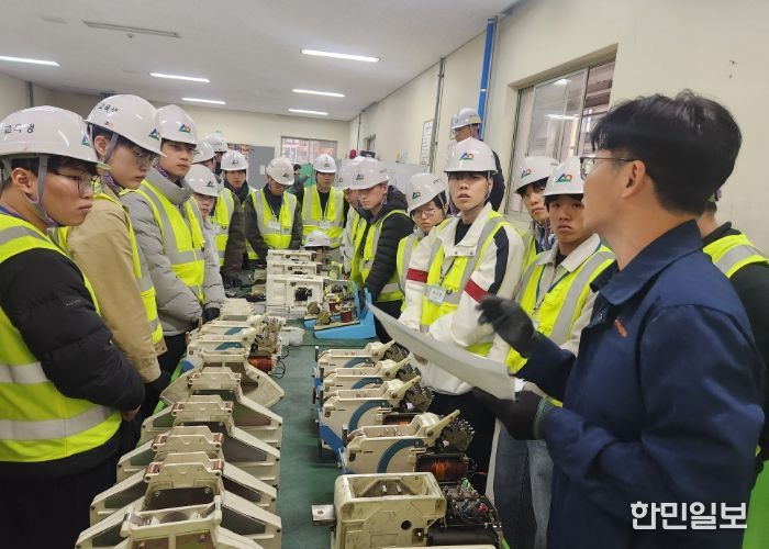 철도 운전 면허 교육생 현장 실습 사진