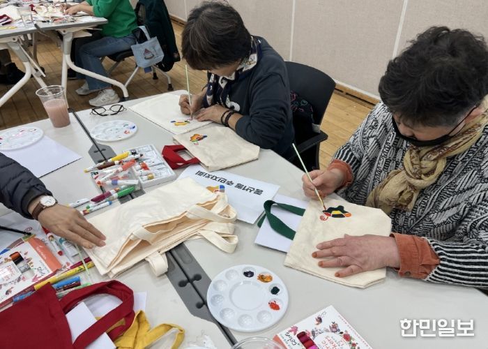고양시 중산1동 주민자치회, 직접 만들고 나눔 실천하는‘DIY 나만의 생활공작소’성료