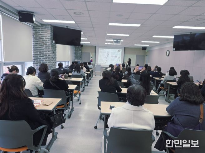 2025년 영유아학교 시범기관 성과 나눔의 날을 운영 모습