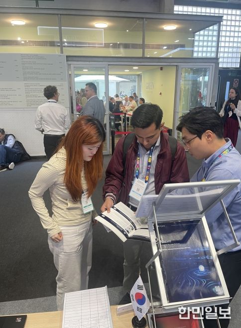 천안시는 지난 4~6일(현지시각) 스페인 바르셀로나에서 열린 ‘2025 스마트시티 엑스포 월드 콩그레스(SCEWC)’에서 ‘PRISM CITY 천안관’을 운영했다.