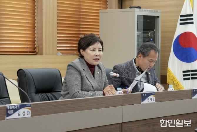 포천시의회 서과석 의원·안애경 의원, 포천시 청년창업농업인 간담회 개최