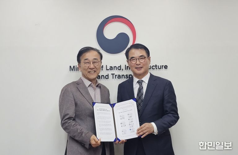 장충남 군수, 국토부 장관 행안부 장관 면담 = 김윤덕 국토부장관