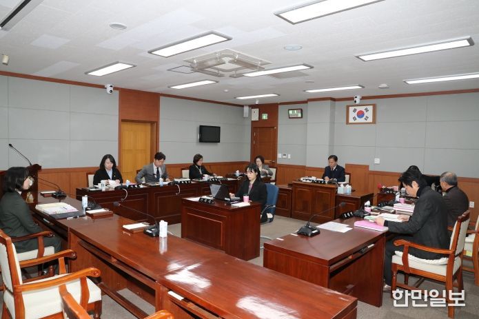 남구의회 행정자치위원회 행정사무감사