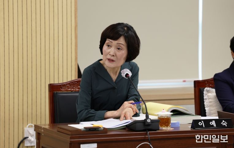 이예숙 의원(복지교육위원회 발언사진)