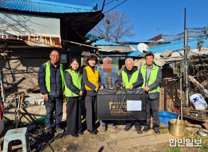 청북읍 지역사회보장협의체, 복지 사각지대 소외계층에 ‘겨울나기’ 계절 물품 지원