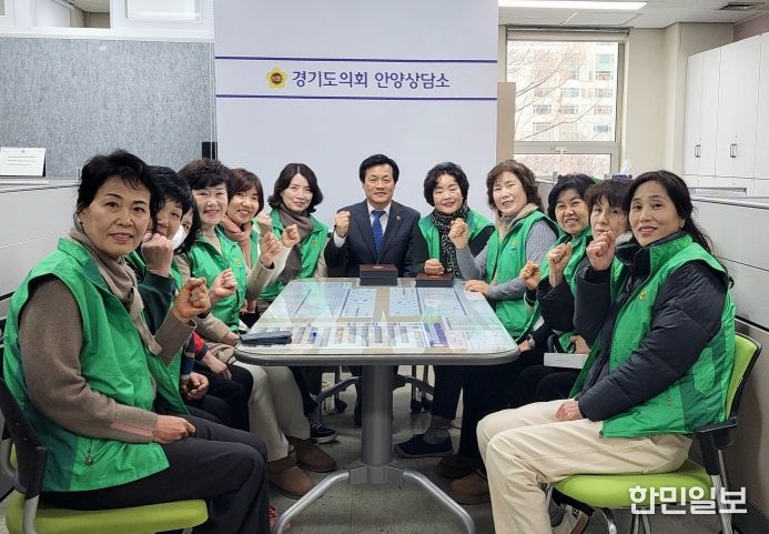 문형근 위원장,