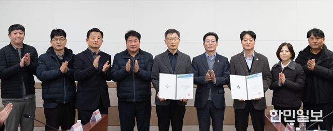 인천시설공단(이사장 김재보)은 안전보건공단의 「2025년 위험성 평가 우수사업장 인정제도」에서 공단이 관리하는 ‘송림체육관’과 ‘어린이과학관’이 위험성 평가 우수사업장 ‘재인정’을 획득했다.