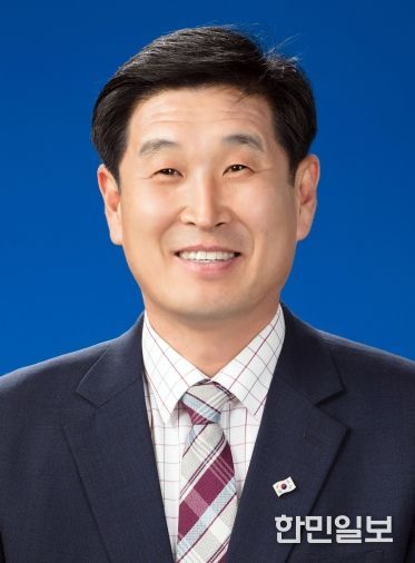 김영길 의원