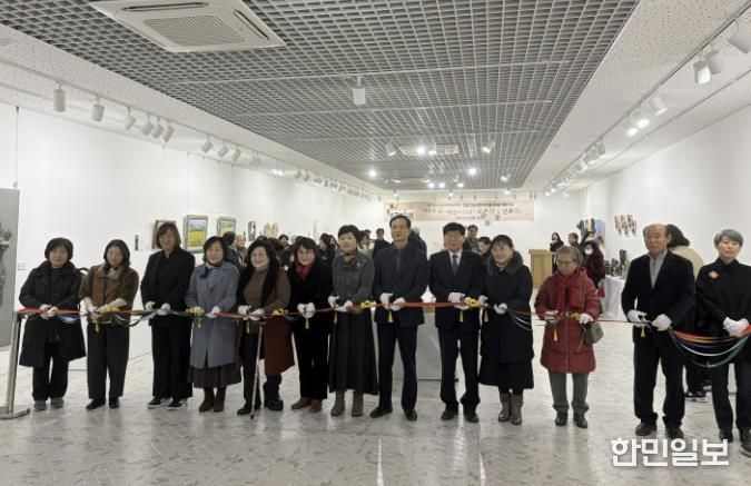 음성군품바재생예술체험촌, 프로그램 운영작가 업사이클 작품전시회 개최