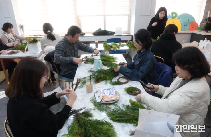 예천교육지원청, 손 끝으로 만나는 진로직업교육 연수 실시